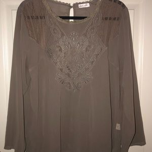 WET SEAL 2X SHEER TOP